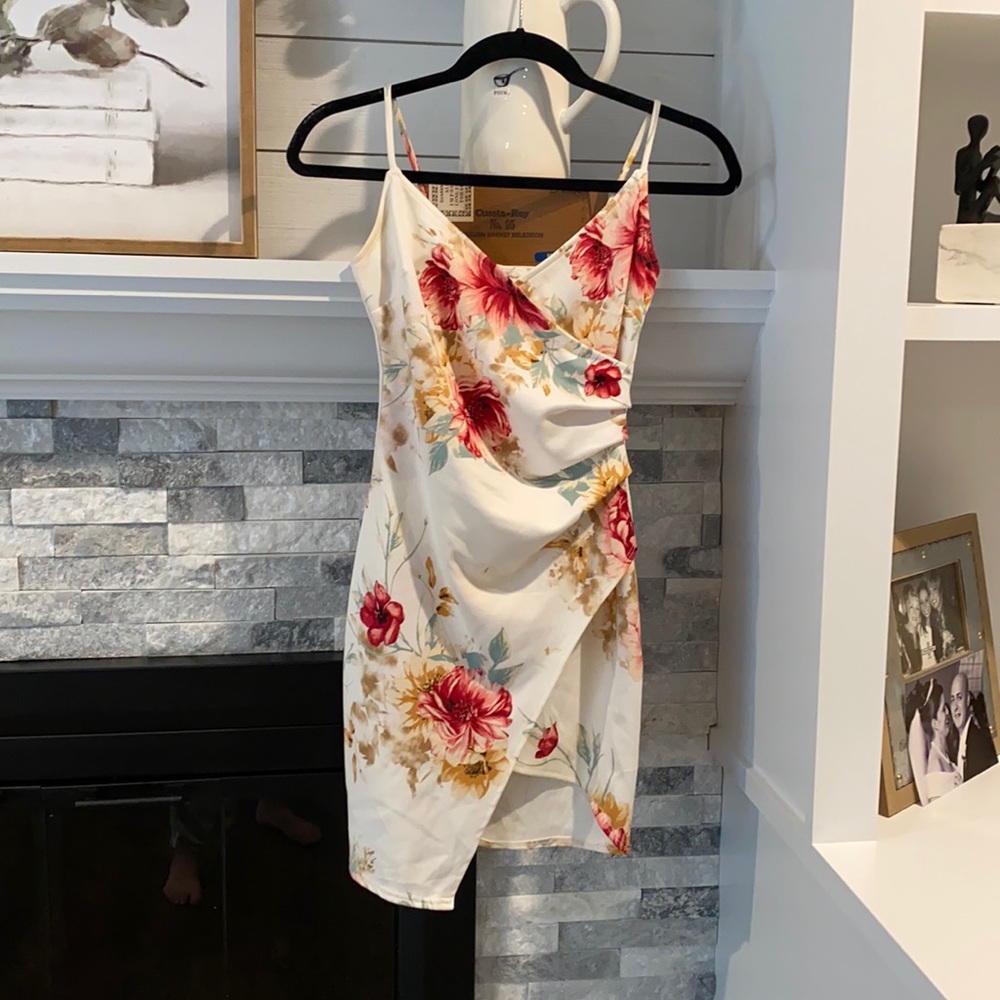 Flowered sundress size small!